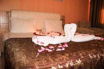 Фото номера Двухместный номер с 2 отдельными кроватями Отель Balneo &amp; SPA Hotel Aura г. Велинград 8