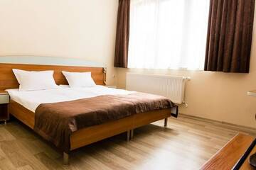 Фото номера Двухместный номер с 1 кроватью Гостевой дом Guest House Elena г. Велинград 2