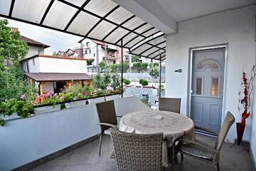 Фото номера Номер-студио с балконом Гостевой дом Saint Maria Guest House г. Велинград 6
