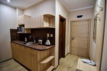 Фото номера Двухместный номер с 1 кроватью и балконом Гостевой дом Zarevata Guest House г. Велинград 5