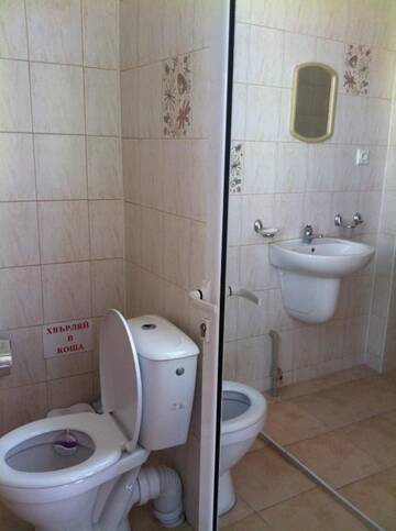 Фото номера Двухместный номер с 1 кроватью и балконом Отель Family Hotel Velevi г. Велинград 12