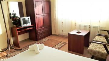 Фото номера Апартаменты с 2 спальнями Гостевой дом Guest House Radoychevi г. Велинград 3